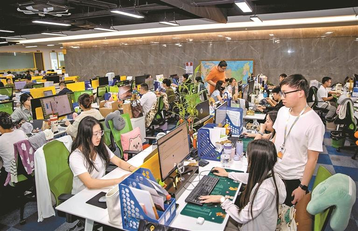 深圳跨境电商：从供应链优势到数字化出海的完整路径